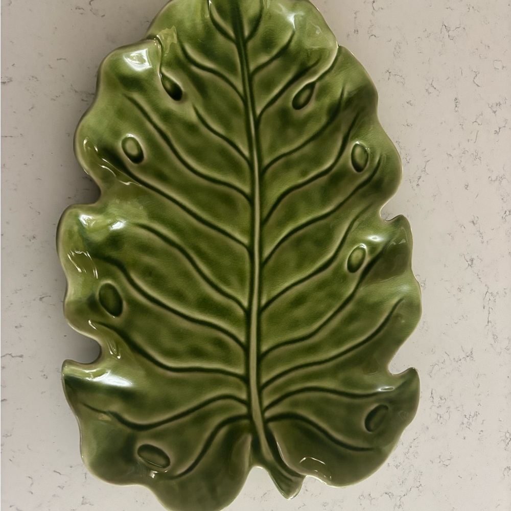 Monterey collection Green Leaf-Shaped Ceramic Platter 18” majolica cabbage leaf